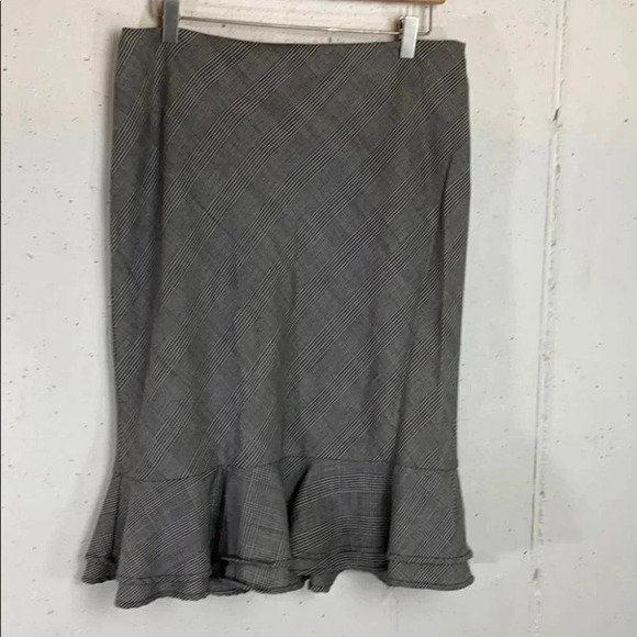 Chaps 10 houndstooth wool career skirt - Picture 1 of 5